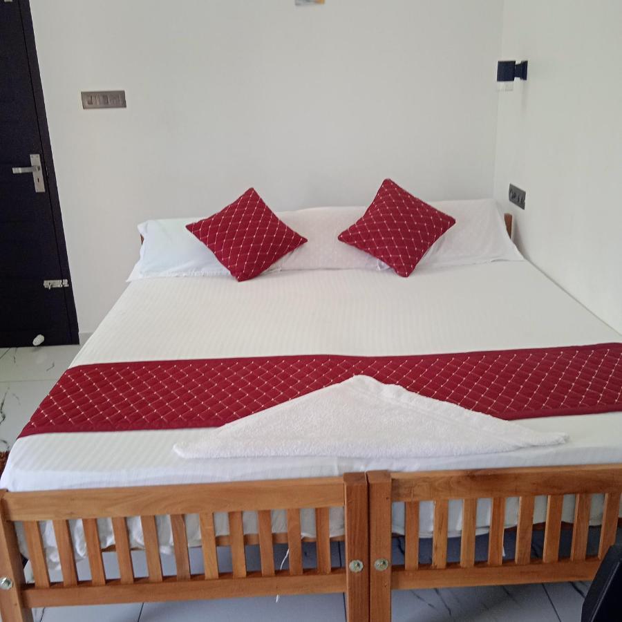 Enocean Homestay شاطئ شيراي المظهر الخارجي الصورة