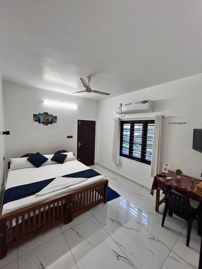 Enocean Homestay شاطئ شيراي المظهر الخارجي الصورة