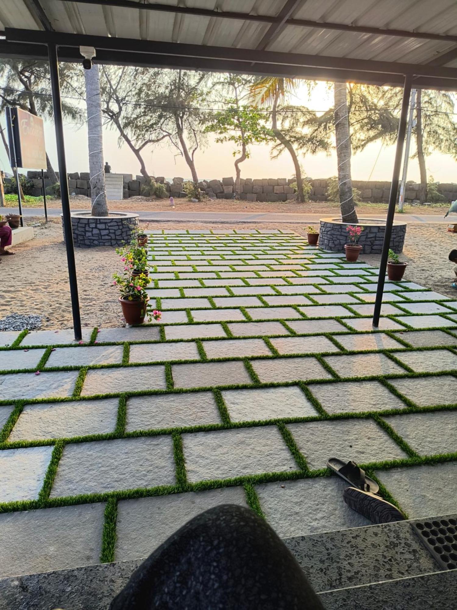 Enocean Homestay شاطئ شيراي المظهر الخارجي الصورة